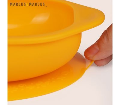 Farfurie cu ventuza din silicon Marcus and Marcus galben - Marcus and Marcus